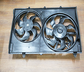Zostava dvojitého elektrického ventilátora chladiča OE 24350874 pre Chevrolet Captiva Baojun 530